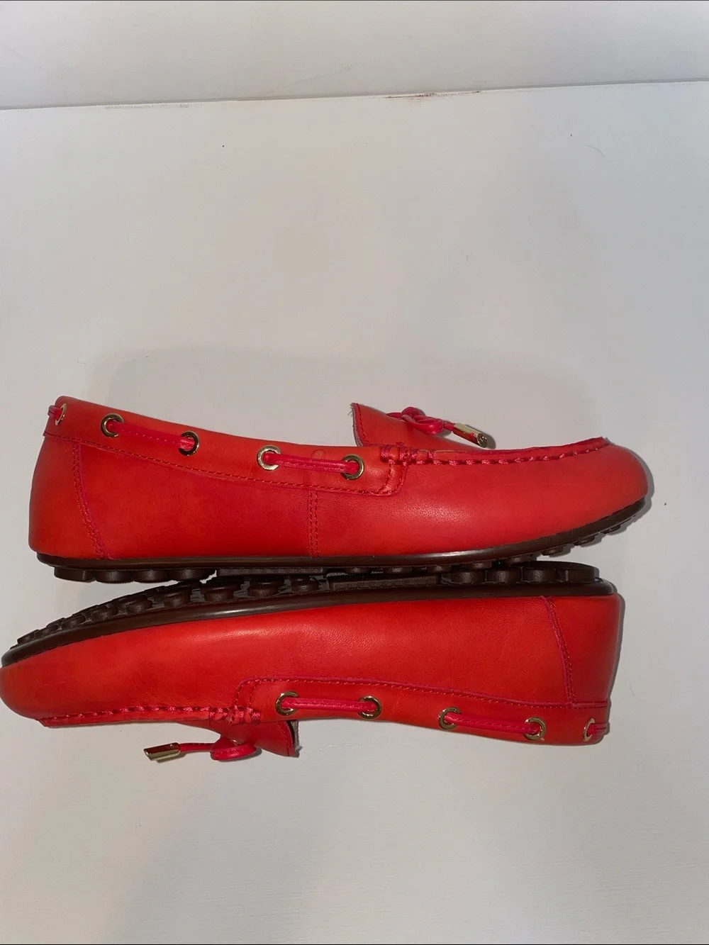 LN Vionic Orange Comfy Leather Driving Mocs - Sz 9